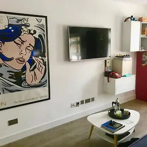 Apartment Lovely 1 Bed Cosy With Shard View